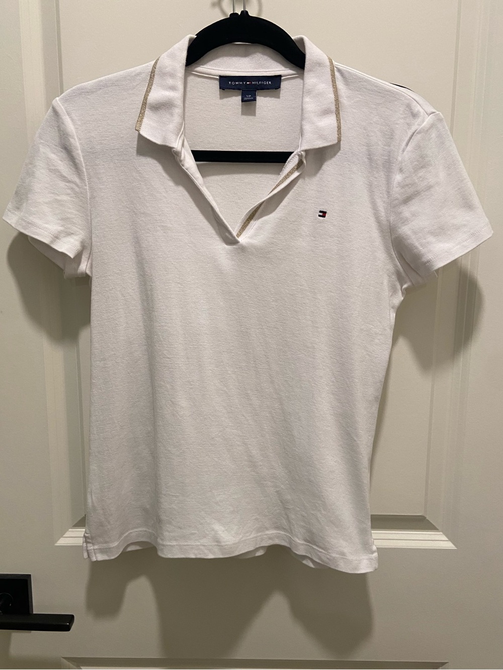 Tommy Hilfiger White Polo with Contrasting Collar Trim